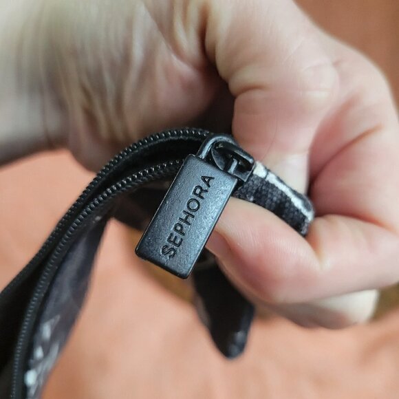 Sephora Travel Zip Up Small Makeup Bag - Picture 8 of 11